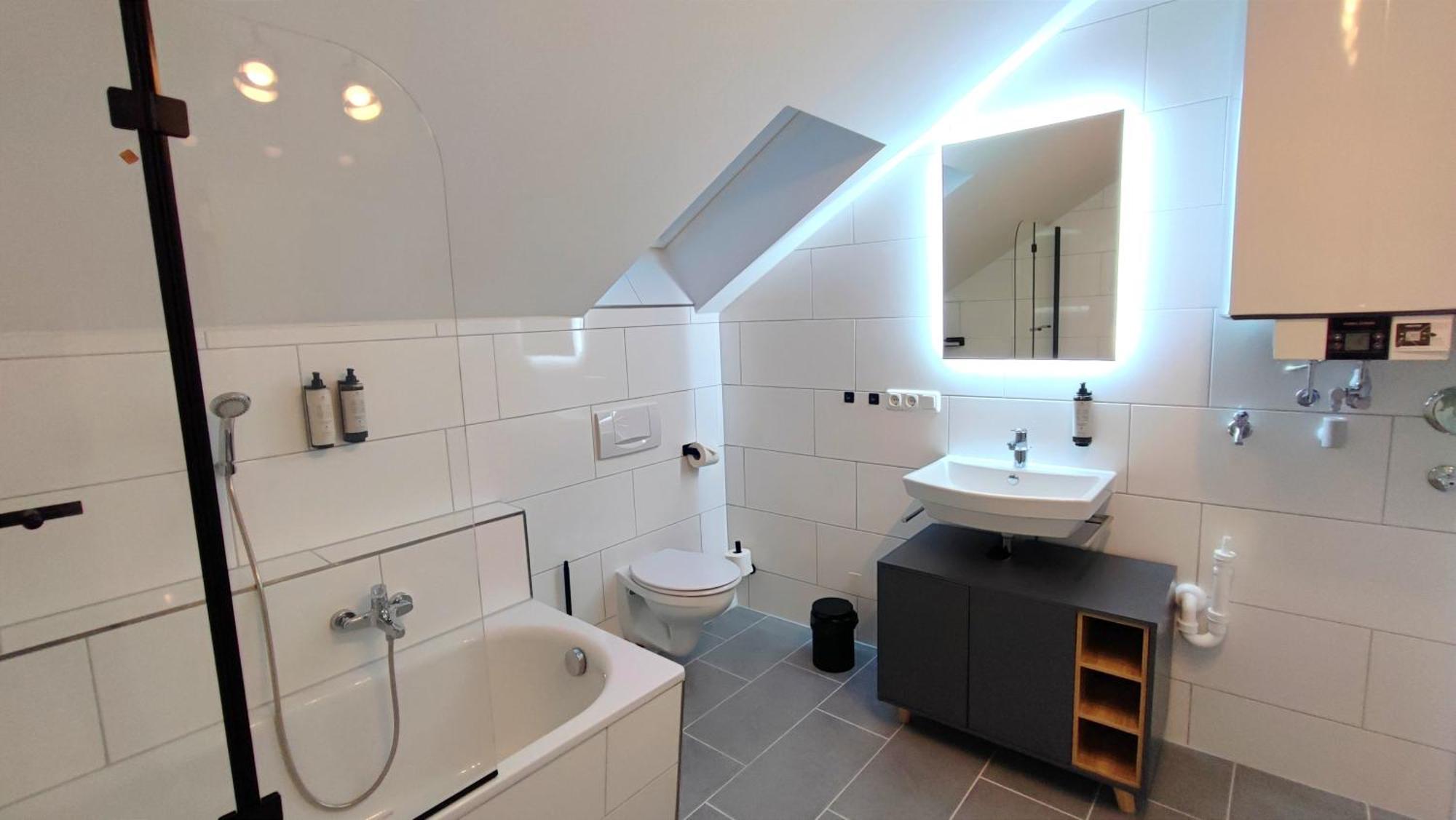 Homely Stay - Urban Oasis Apartments Moosburg an der Isar Dış mekan fotoğraf